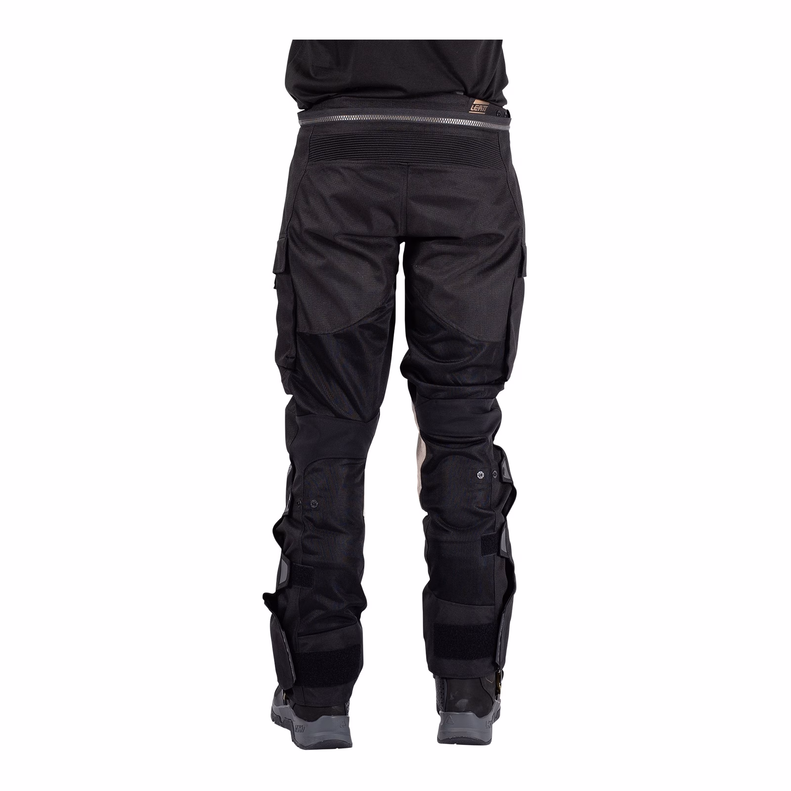 Leatt 5.5 FlowTour Adventure Pants (Short) - Stealth - Image 4