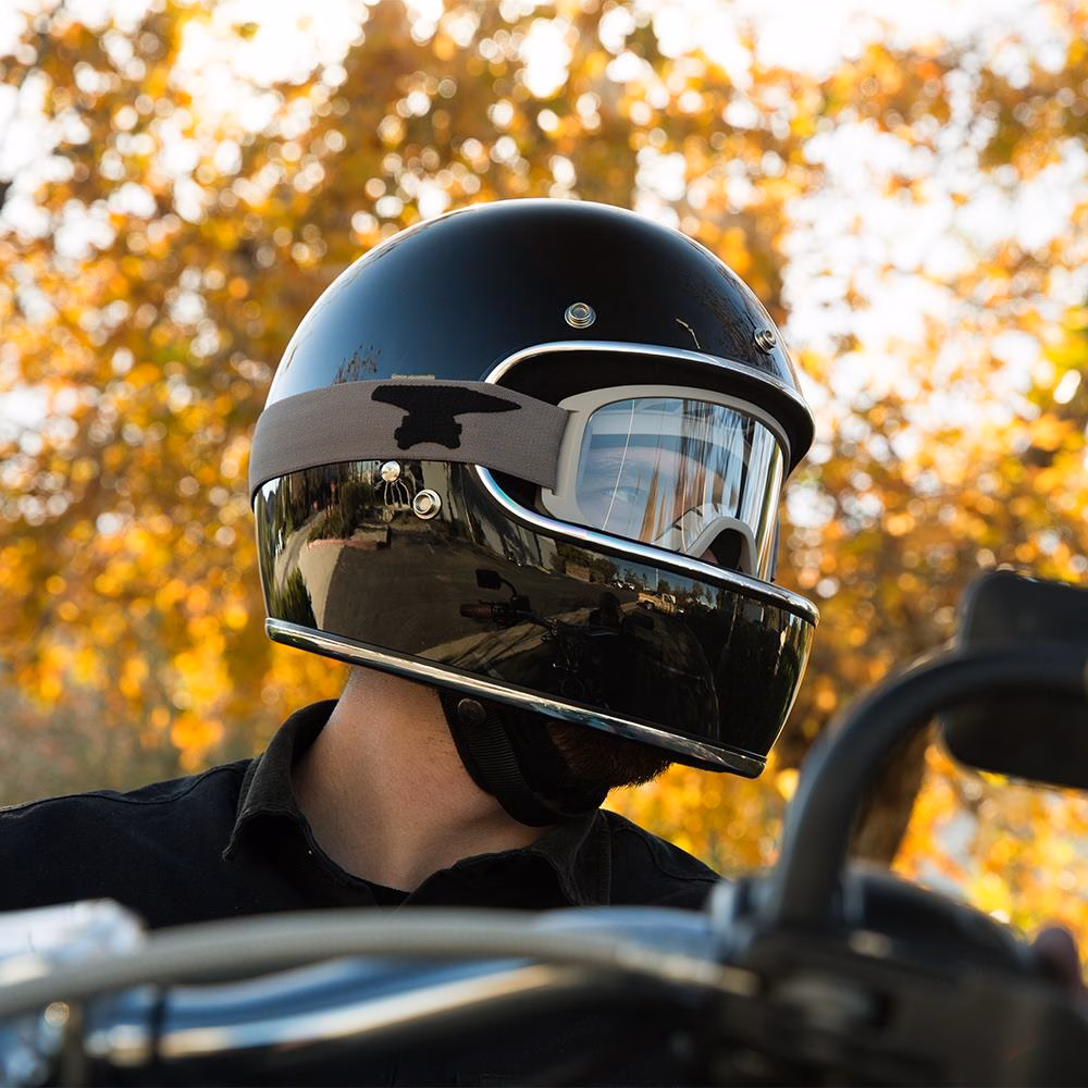 Biltwell Moto 2.0 Script Goggles Titanium/Black