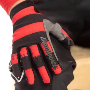 Fasthouse Speed Style Akin Motocross Gloves Youth Black/Red - Image 5