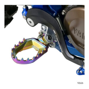 Zeta Max Foot Pegs 2-Stroke Yamaha YZ - Oil Slick - Image 2