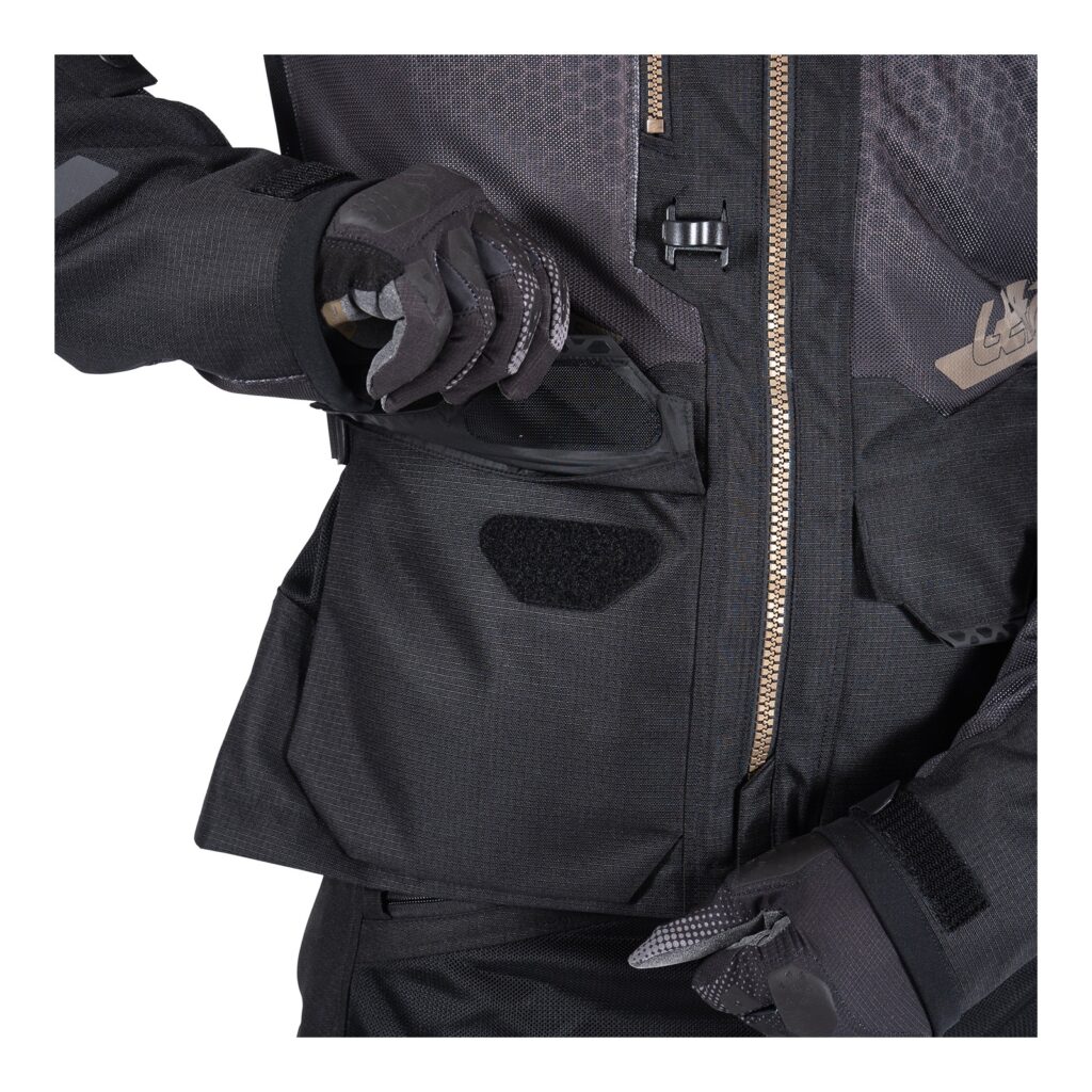 Leatt 5.5 ADV FlowTour Adventure Jackets Stealth