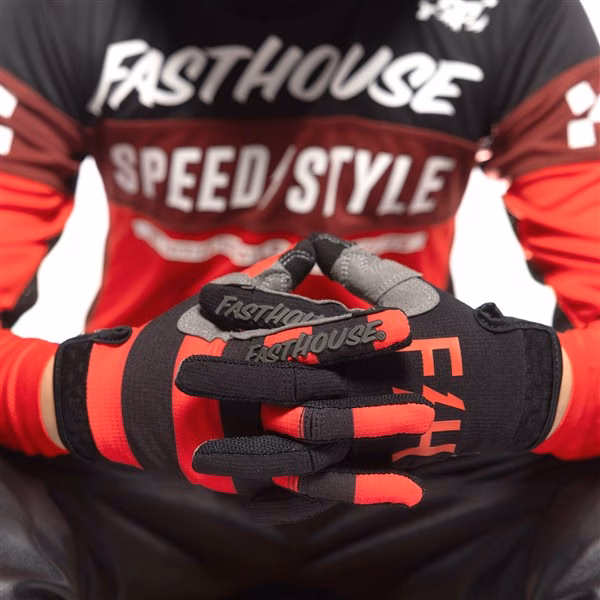 Fasthouse Speed Style Akin Motocross Gloves Youth Black/Red