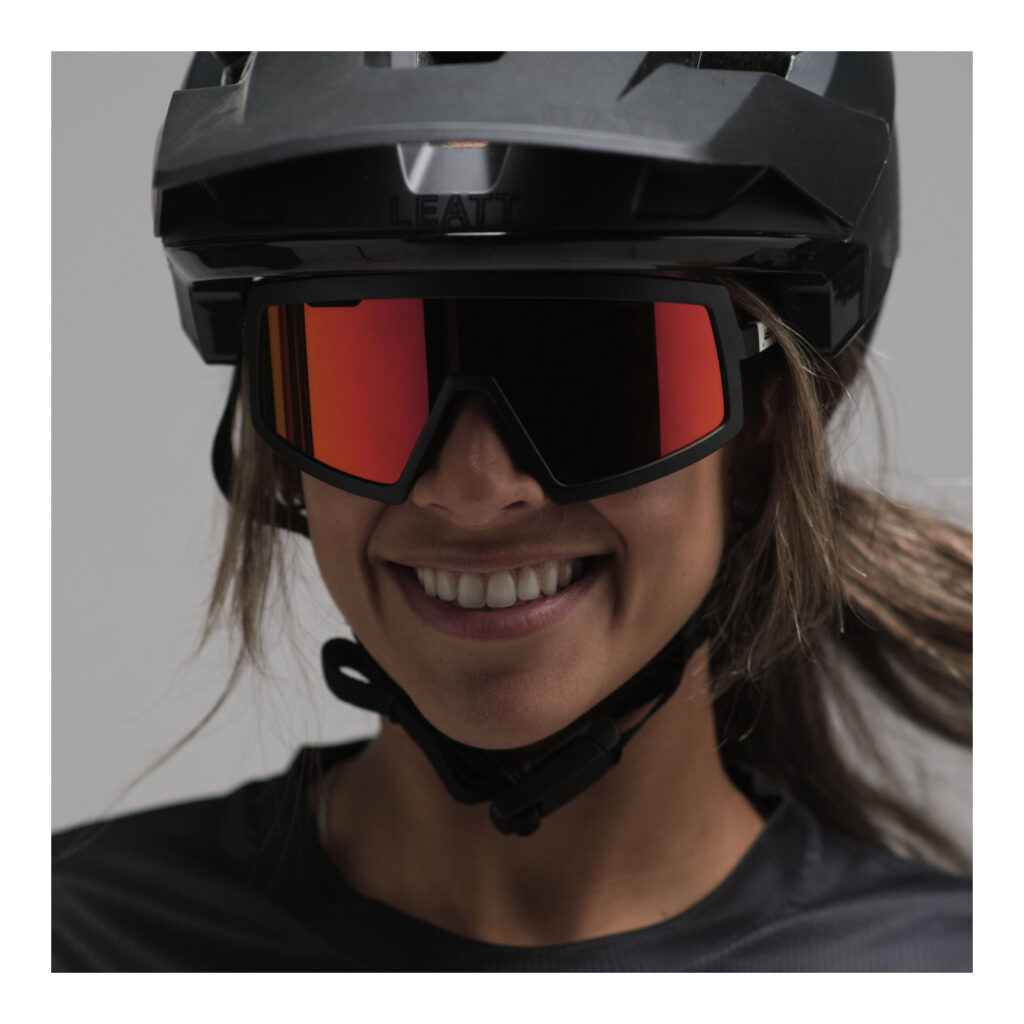 Leatt Madviz One Sunglasses - Black / White Iriz Red (15 VLT)