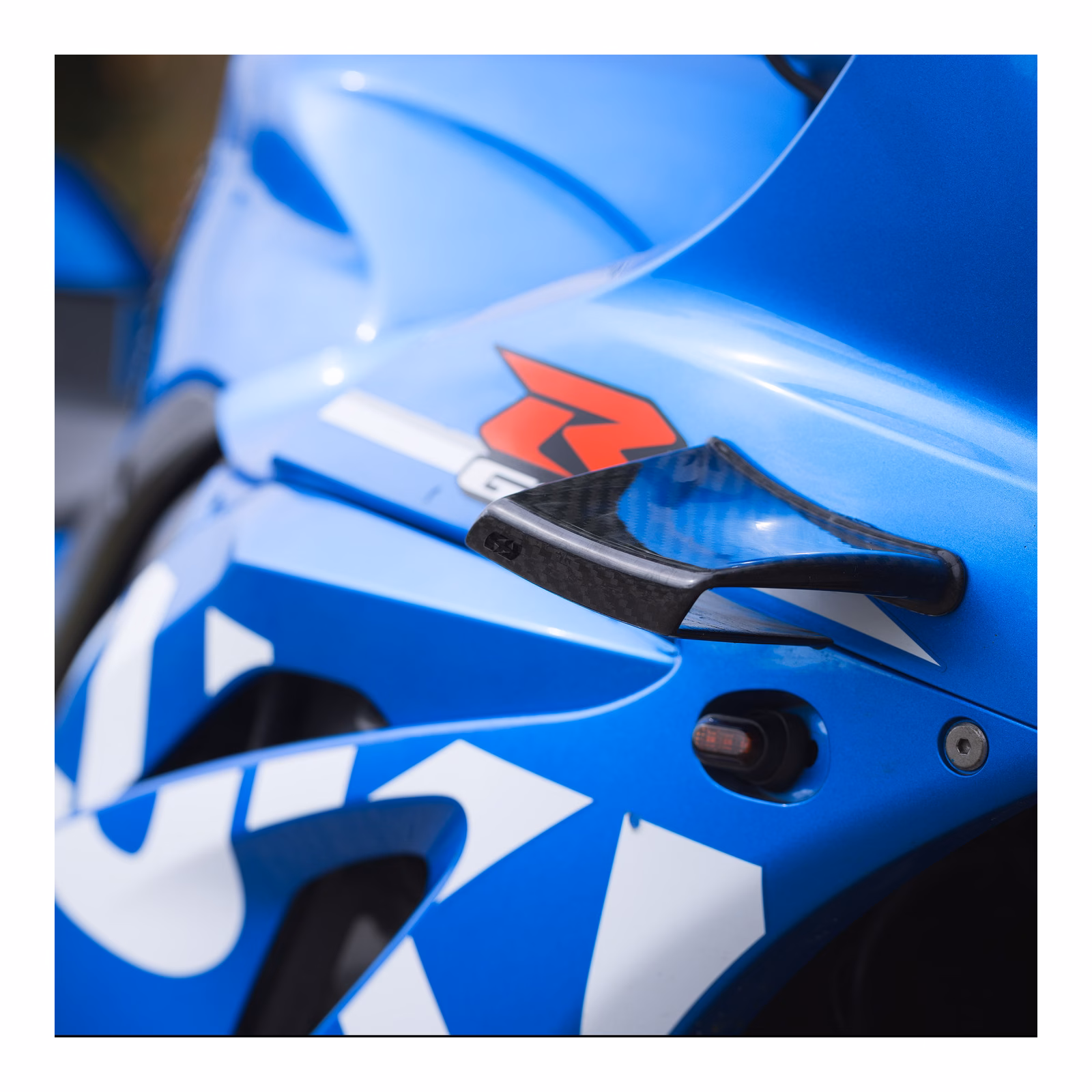 Oxford Carbon Wings - Gloss - Image 7
