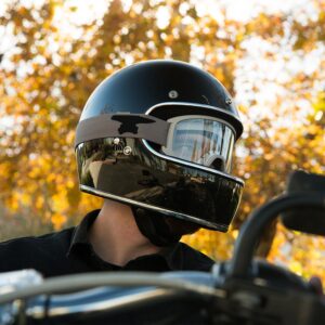 Biltwell Moto 2.0 Script Goggles Titanium/Black - Image 2
