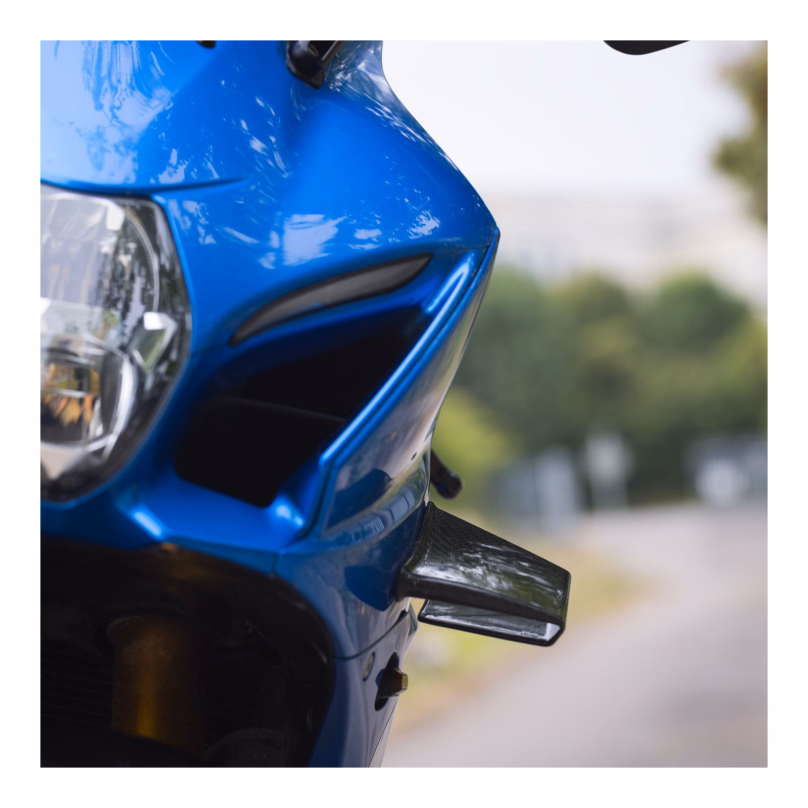 Oxford Carbon Wings - Gloss - Image 6