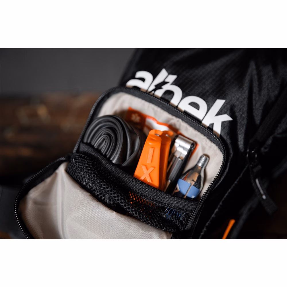 Albek Hydration Pack H2O Haul Four - 2.0 Litre Bladder Covert Black