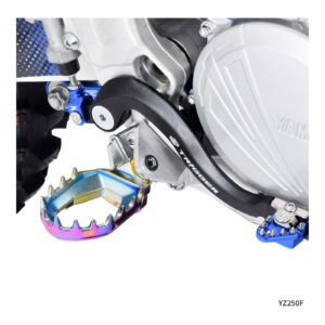 Zeta Max Foot Pegs YZ – Oilslick - Image 2