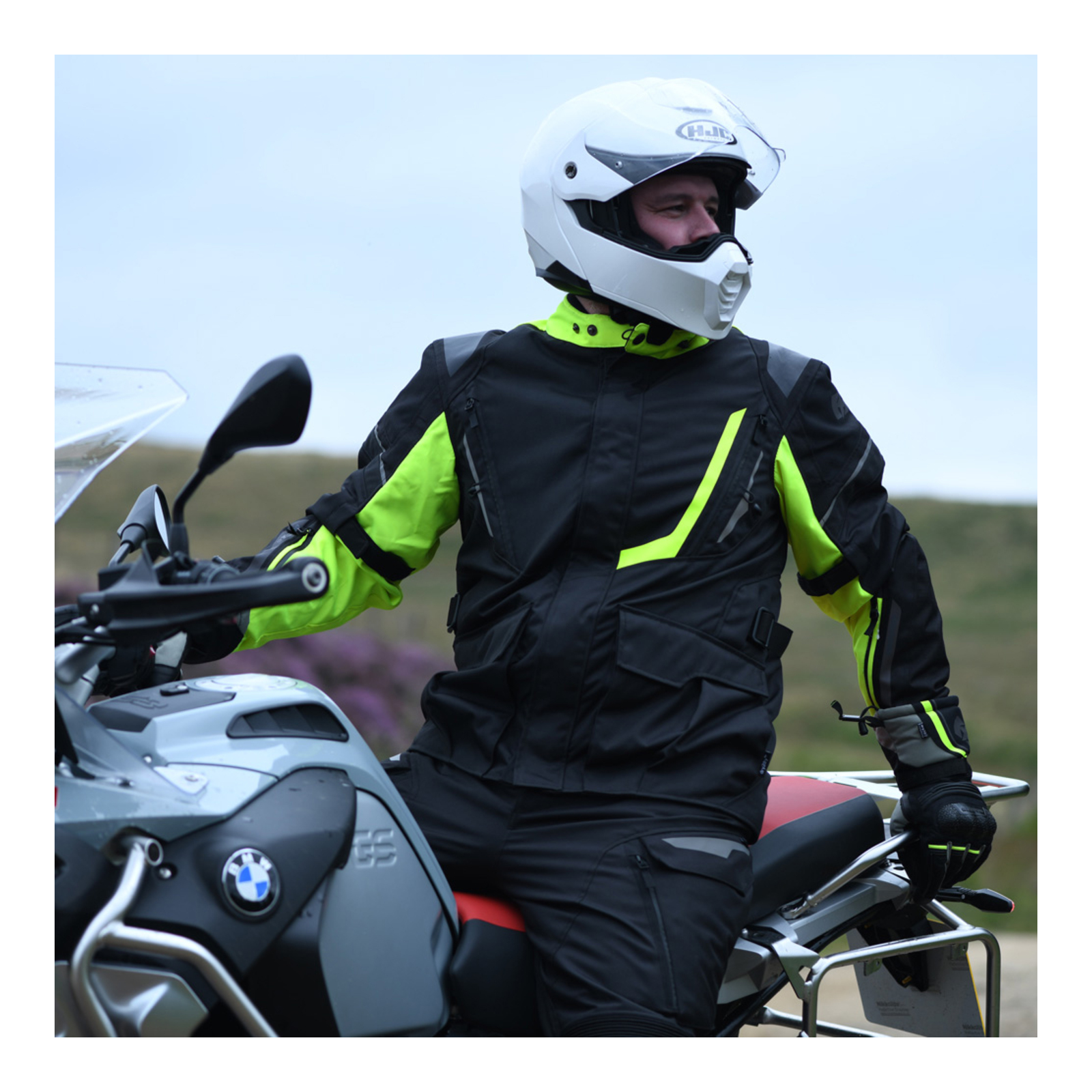 Oxford Montreal 4.0 Dry2Dry Road Pants Stealth Black (Long) - Image 3