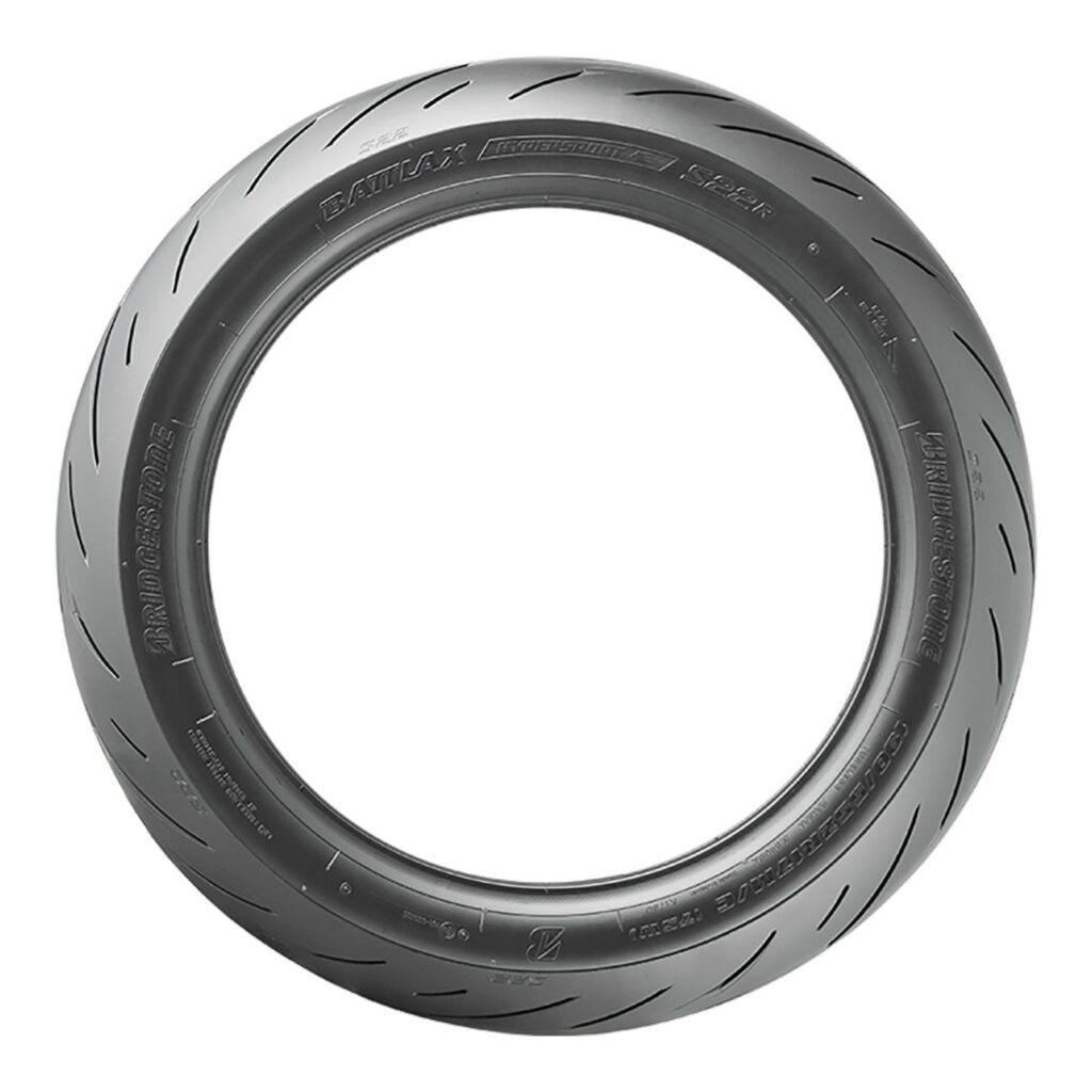 Bridgestone Battlax S22 140/70-17 Rear Tyre