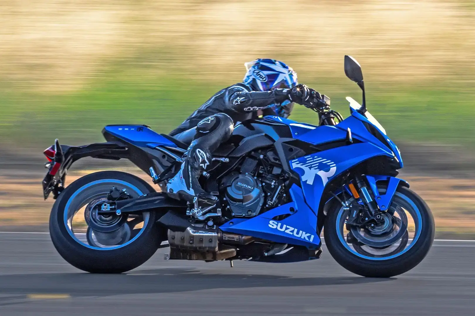 Suzuki GSX 800FRQM4 GSX-8R