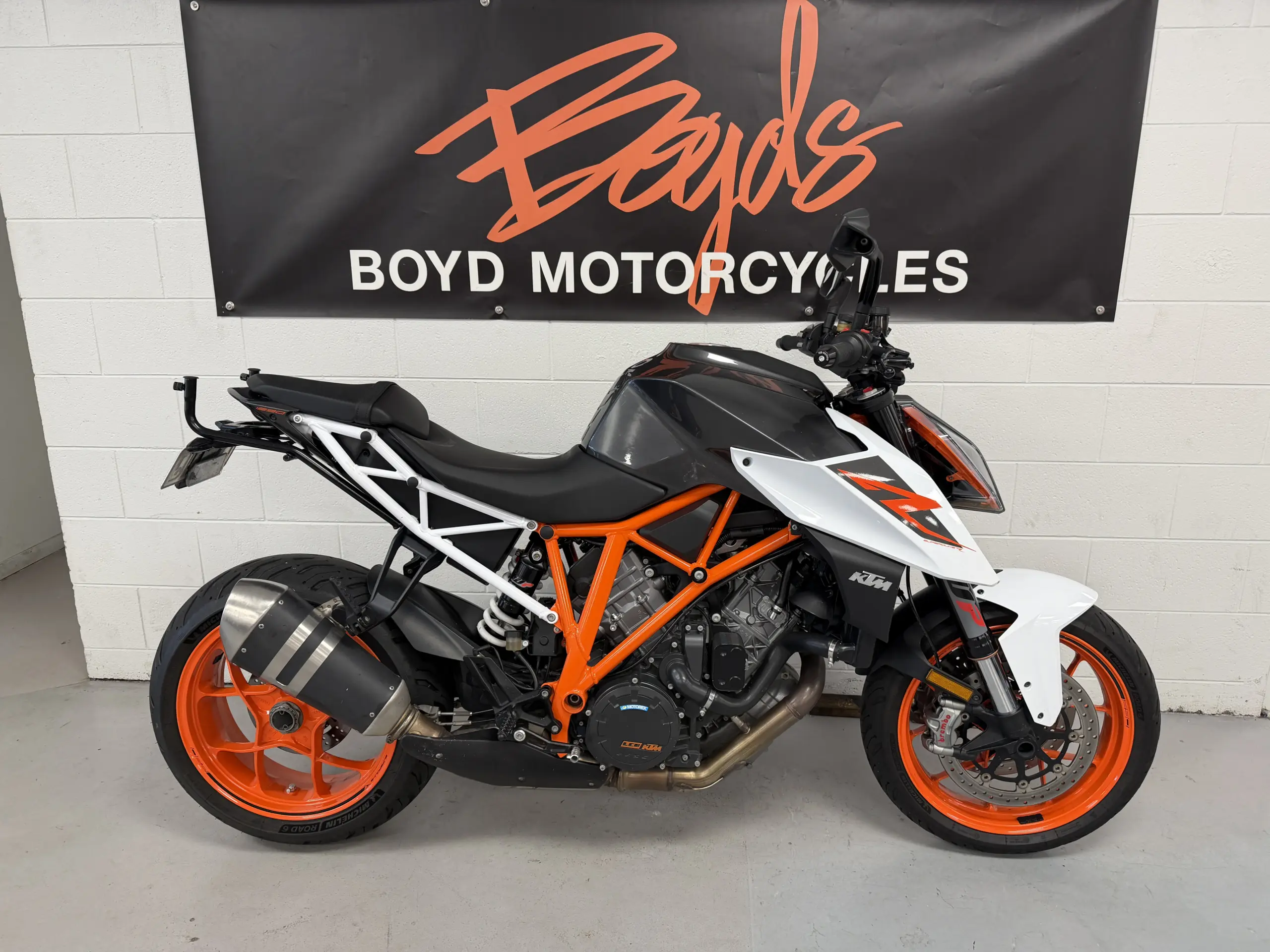 KTM 1290 SUPER DUKE R 18