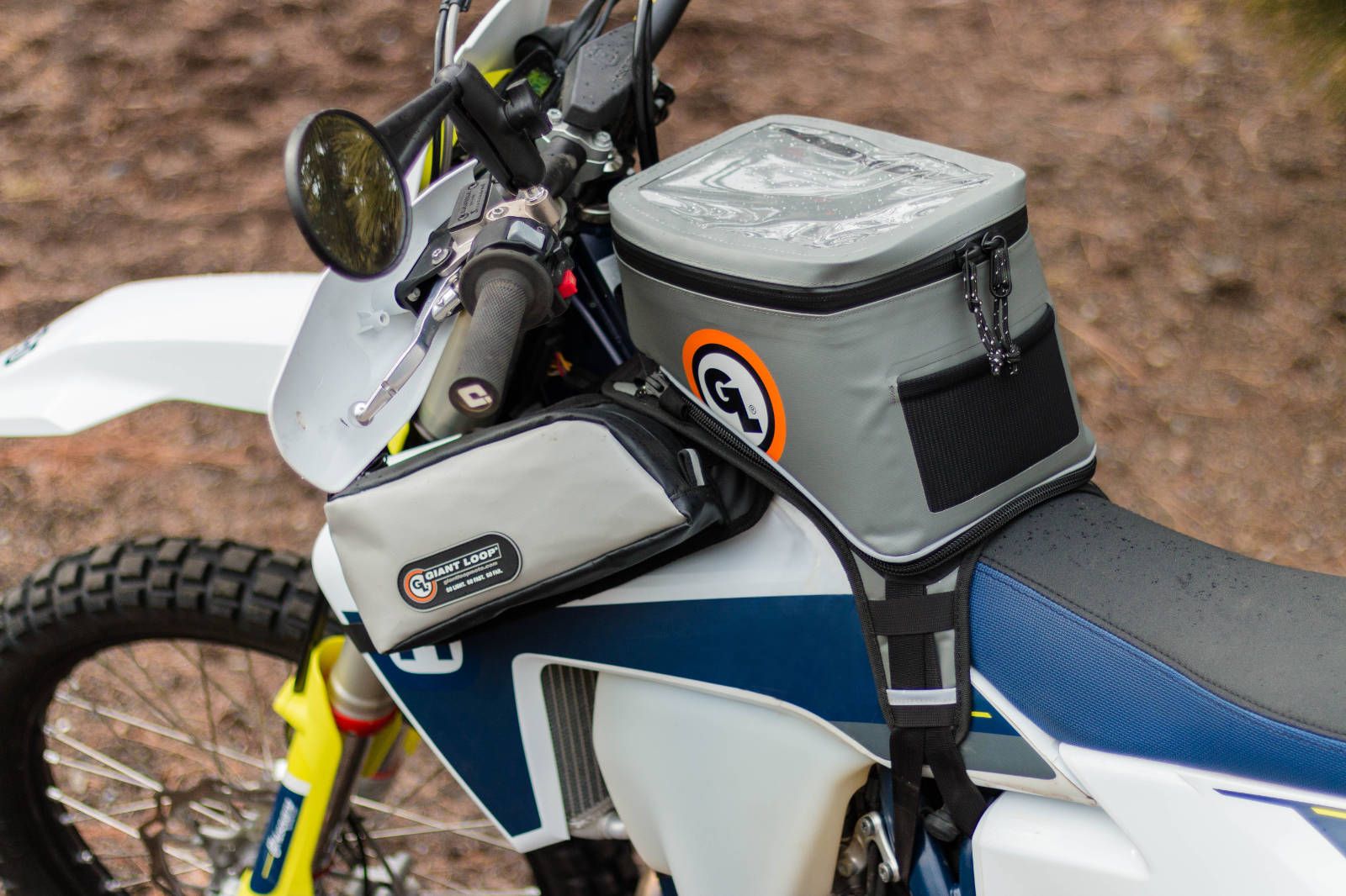 Giant Loop Fandago Tank Bag Grey - Image 12