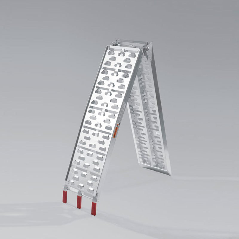 WHITES 001 ALLOY RAMP FOLDING 226x30cm 340kg rated