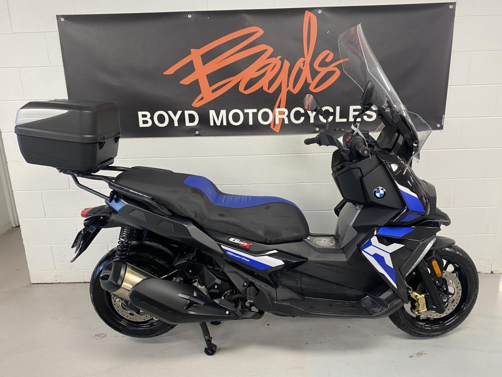 BMW C400X