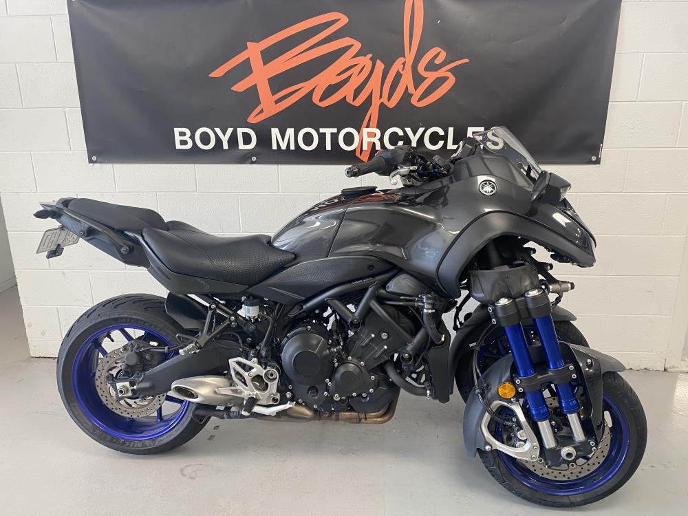 Yamaha MTX850 Niken