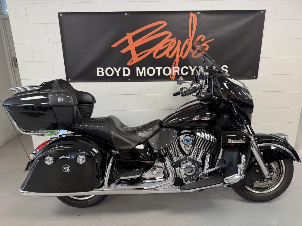 INDIAN ROADMASTERBLACK