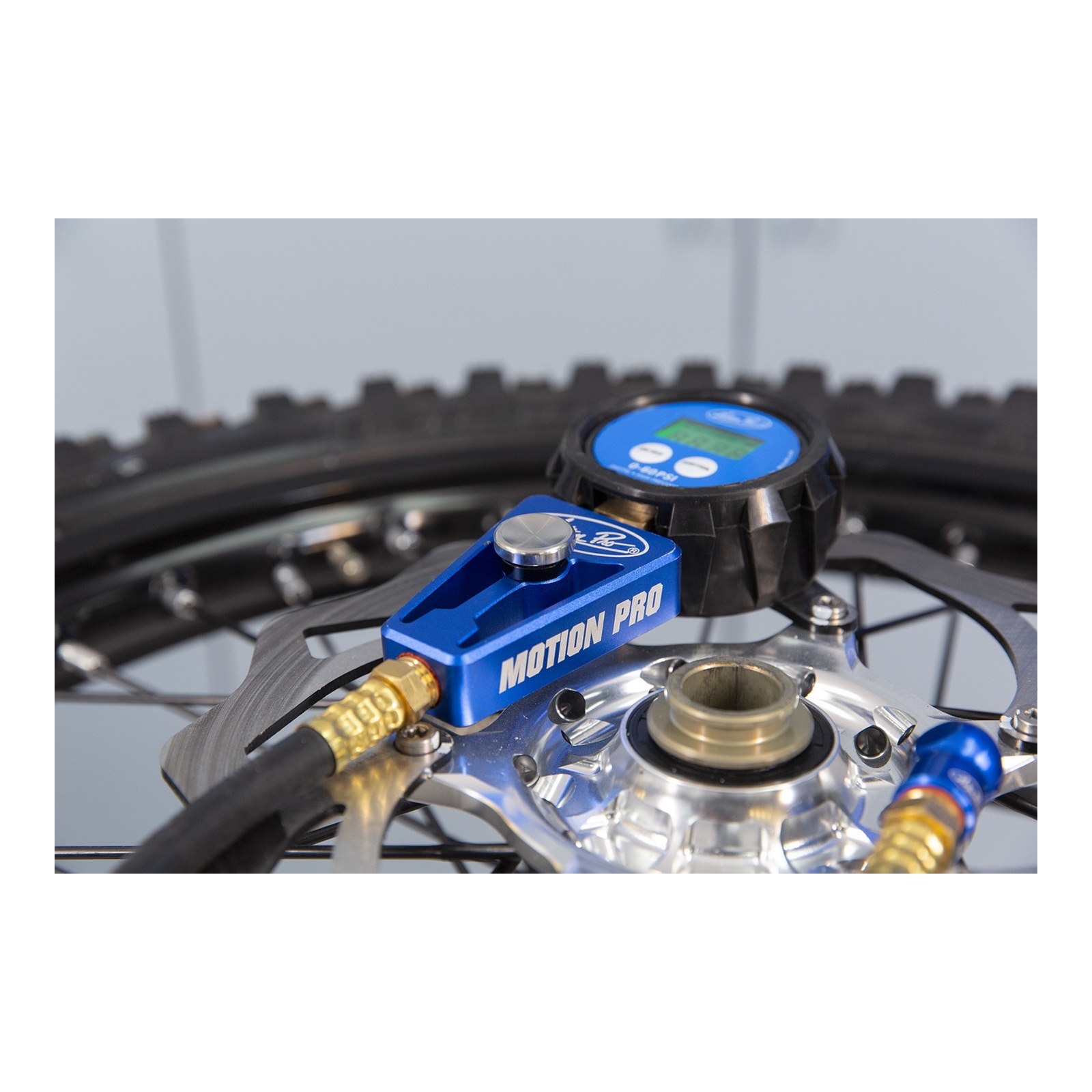 Motion Pro Digital Tyre Pressure Gauge 0-60psi - Image 6