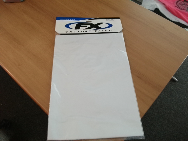 Universal Background Factory Effects White