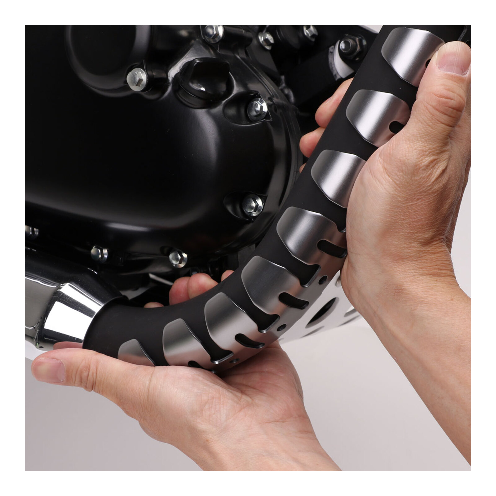DRC Universal 4-Stroke Exhaust Pipe Guard - Titanium Color - Image 15