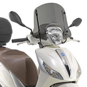 GIVI SCREEN PIAGGIO MEDLEY 125-150 '16-> SMOKE 22x44cm (NEED A5606A) - Image 1