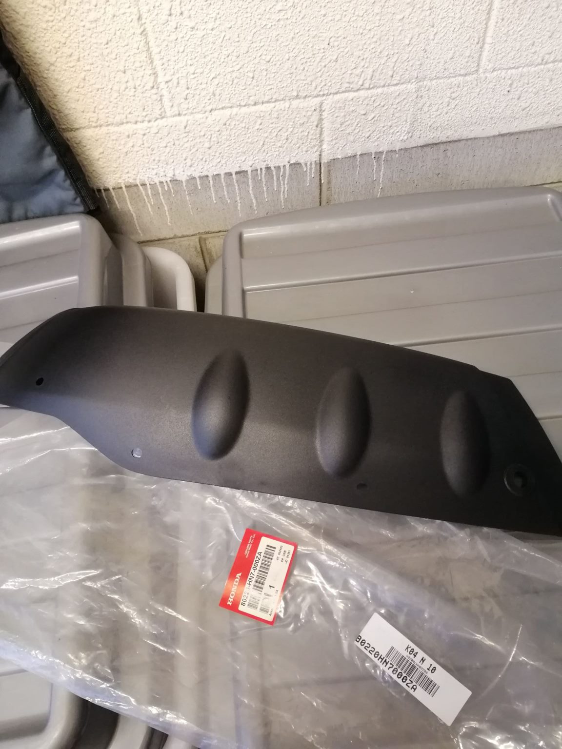 Honda Splash Guard Right Rear Side Black TRX300/400 - Image 1