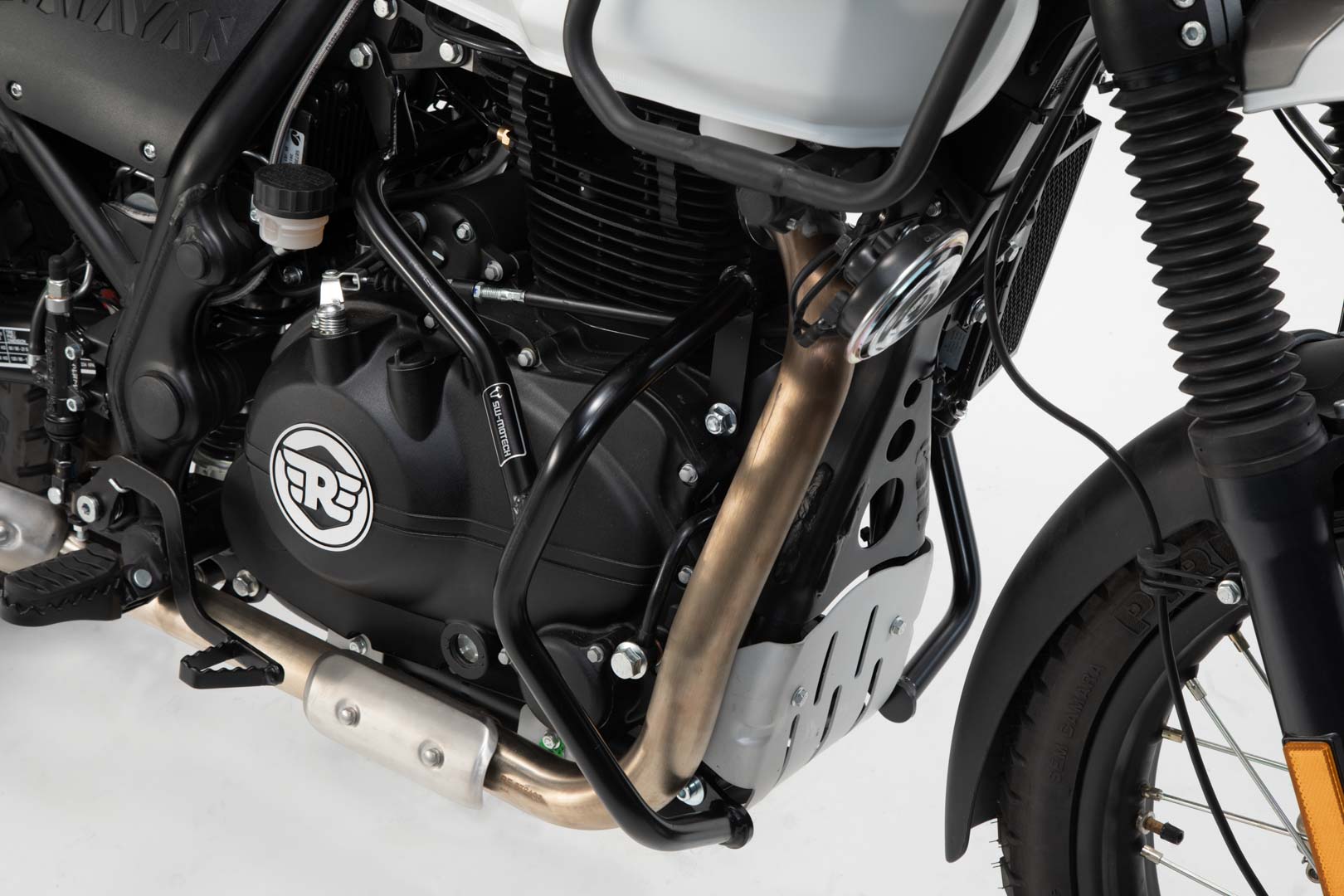 CRASH BAR SW MOTECH ROYAL ENFIELD HIMALAYAN 18-21 BLACK. ONLY FOR INJECTED MODELS - Image 1