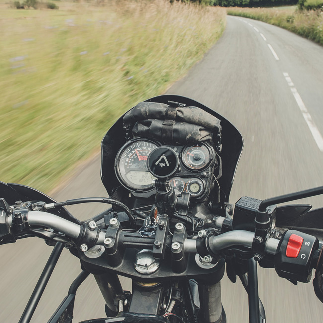 Beeline Moto Navigation Silver