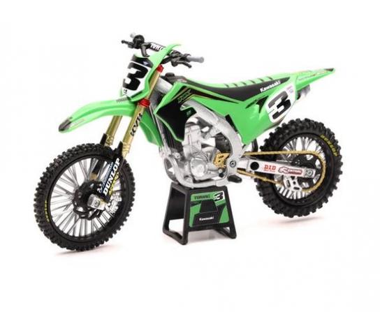 KX450F 89-21

New Ray Model 1:12 Scale Kawasaki KX450F  Eli Tomac