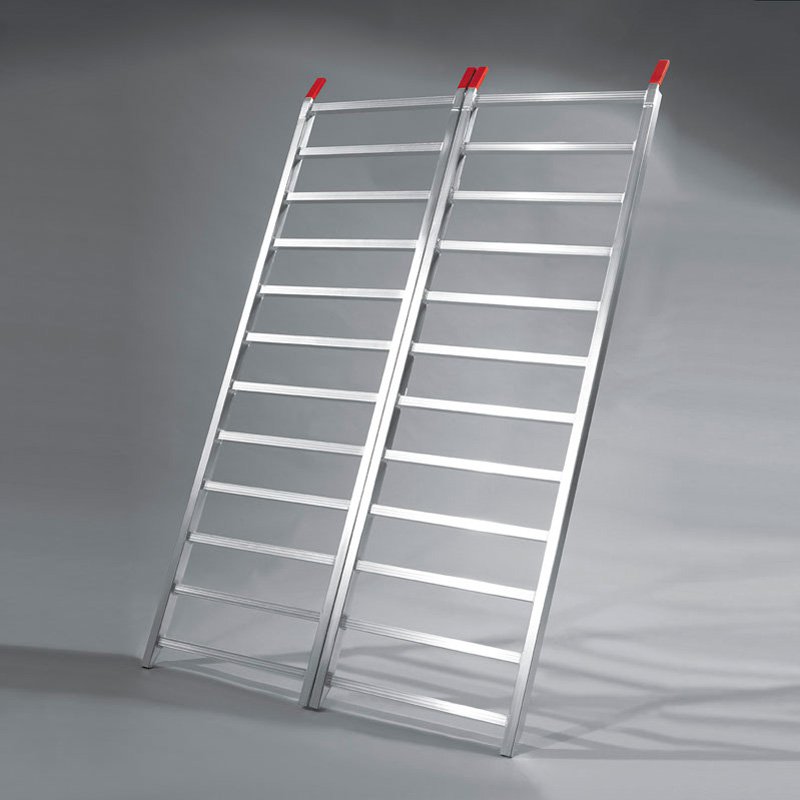 WHITES 006 ALLOY ATV RAMP FOLDING 182x114cm 680kg rated