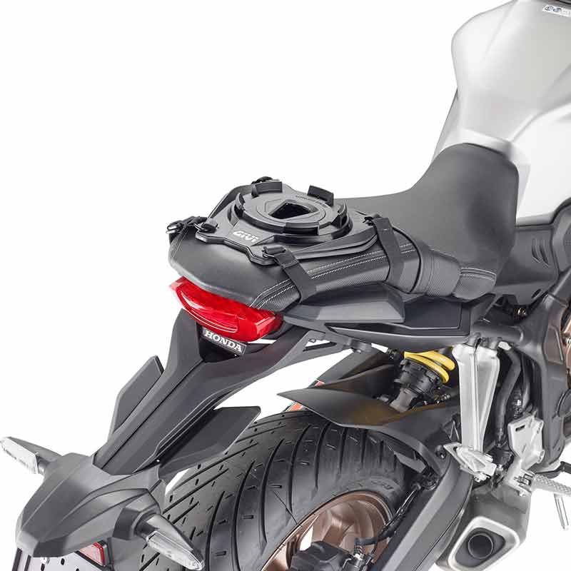 Givi Seat Lock 10L Sport-T Seat Bag | Use with Tanklock or S430