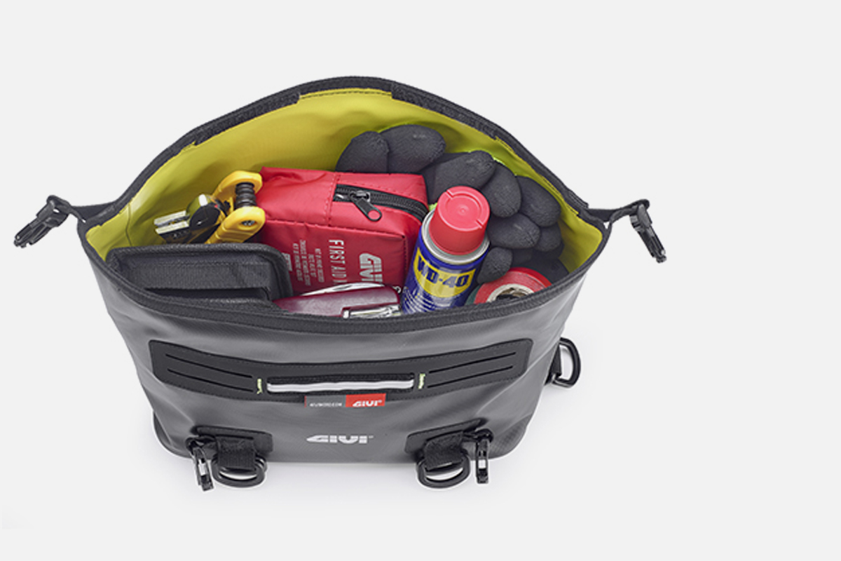 Roll/Tool Bag Givi Waterproof 5L - Image 3