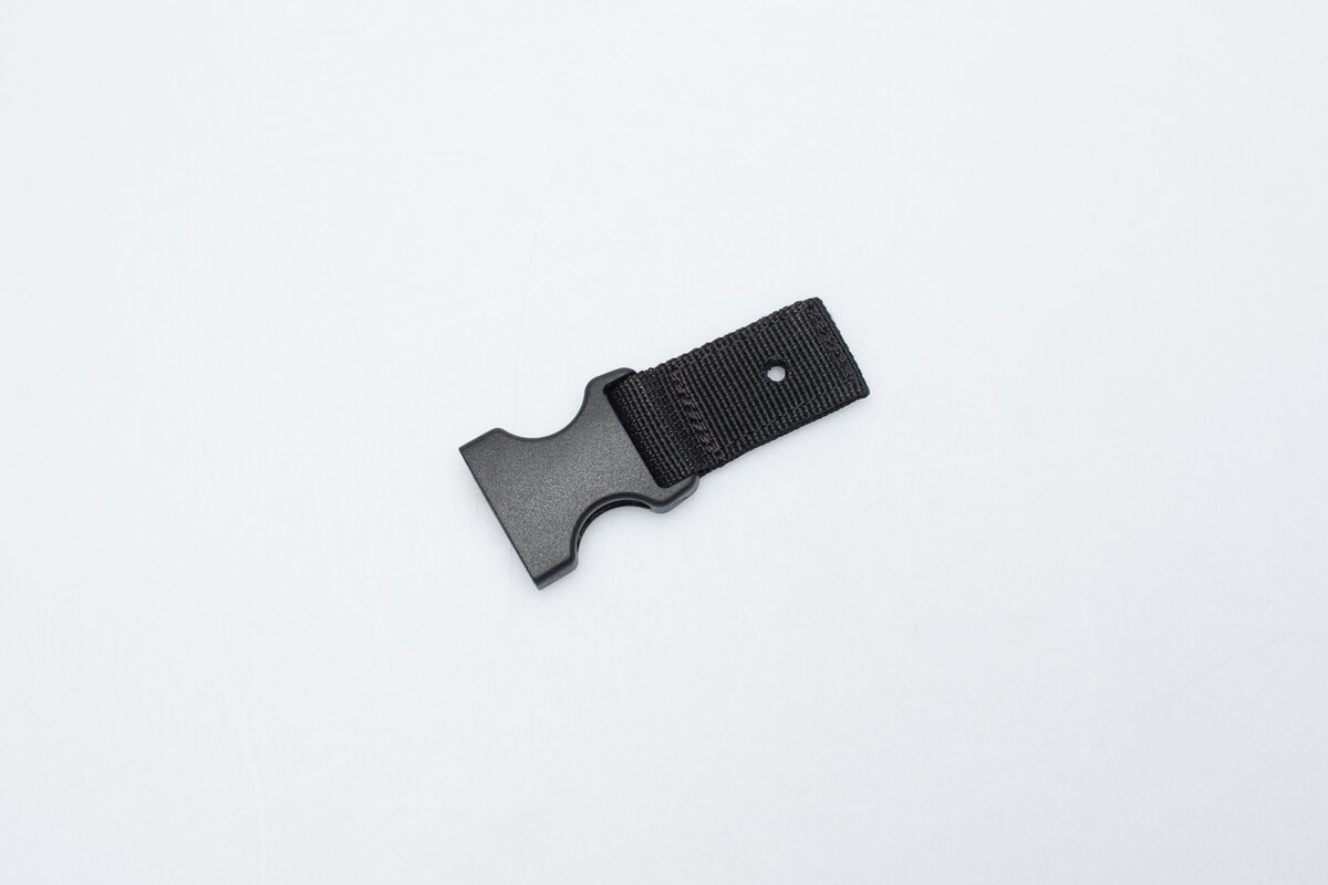 BUCKLE FEMALE FOR BLAZE PANNIER - Image 1