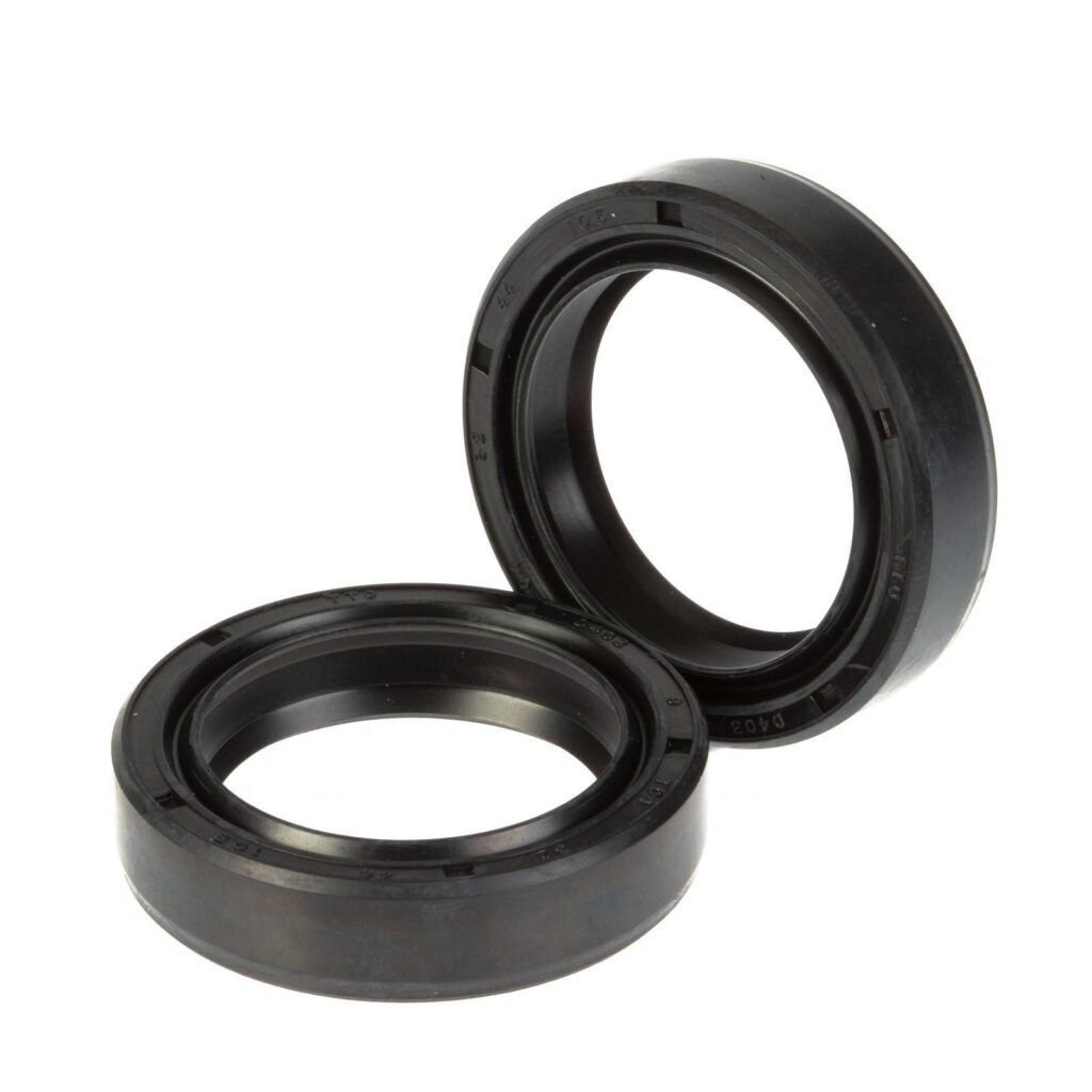 WHITES FORK SEAL PAIR 32X44X10.5 TC4 (060)* 33-129-10