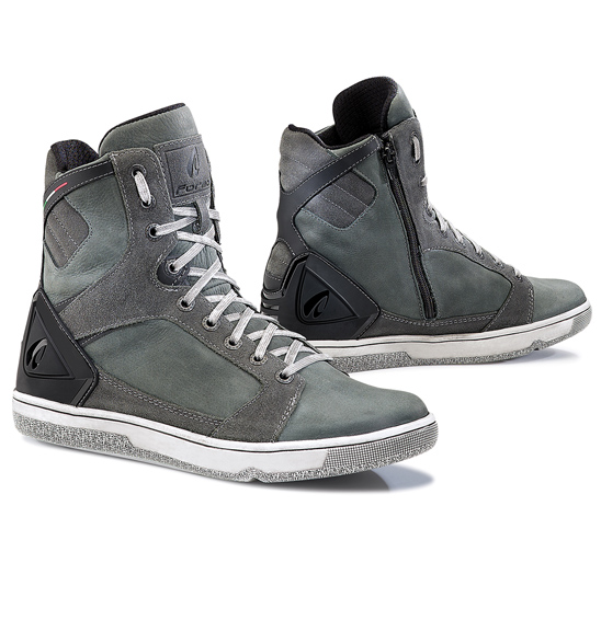 Forma Hyper Bootd Grey