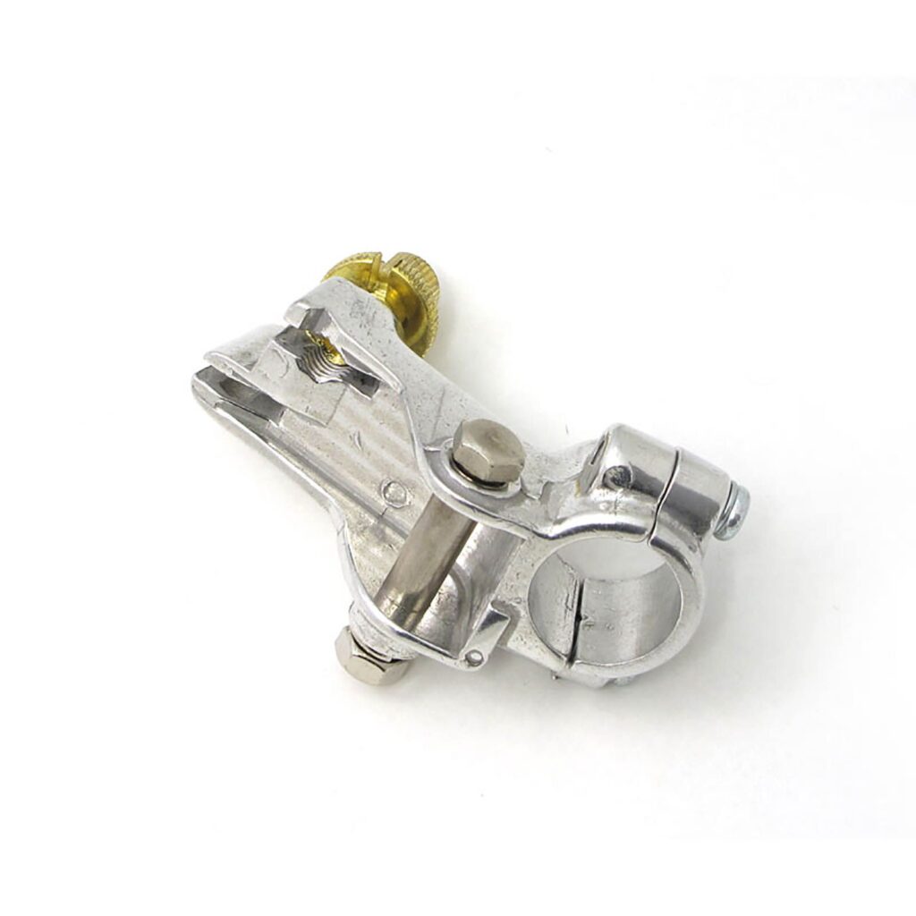 WHITES L/BRKT TRX300 L/H