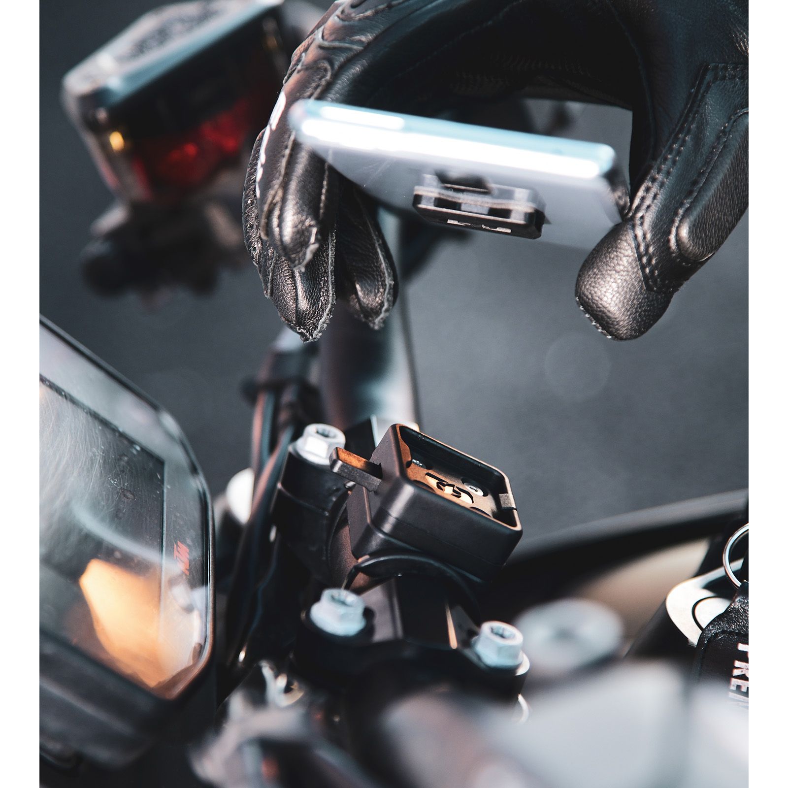 Oxford CLIQR Moto Cable-Tie Mount - Image 2