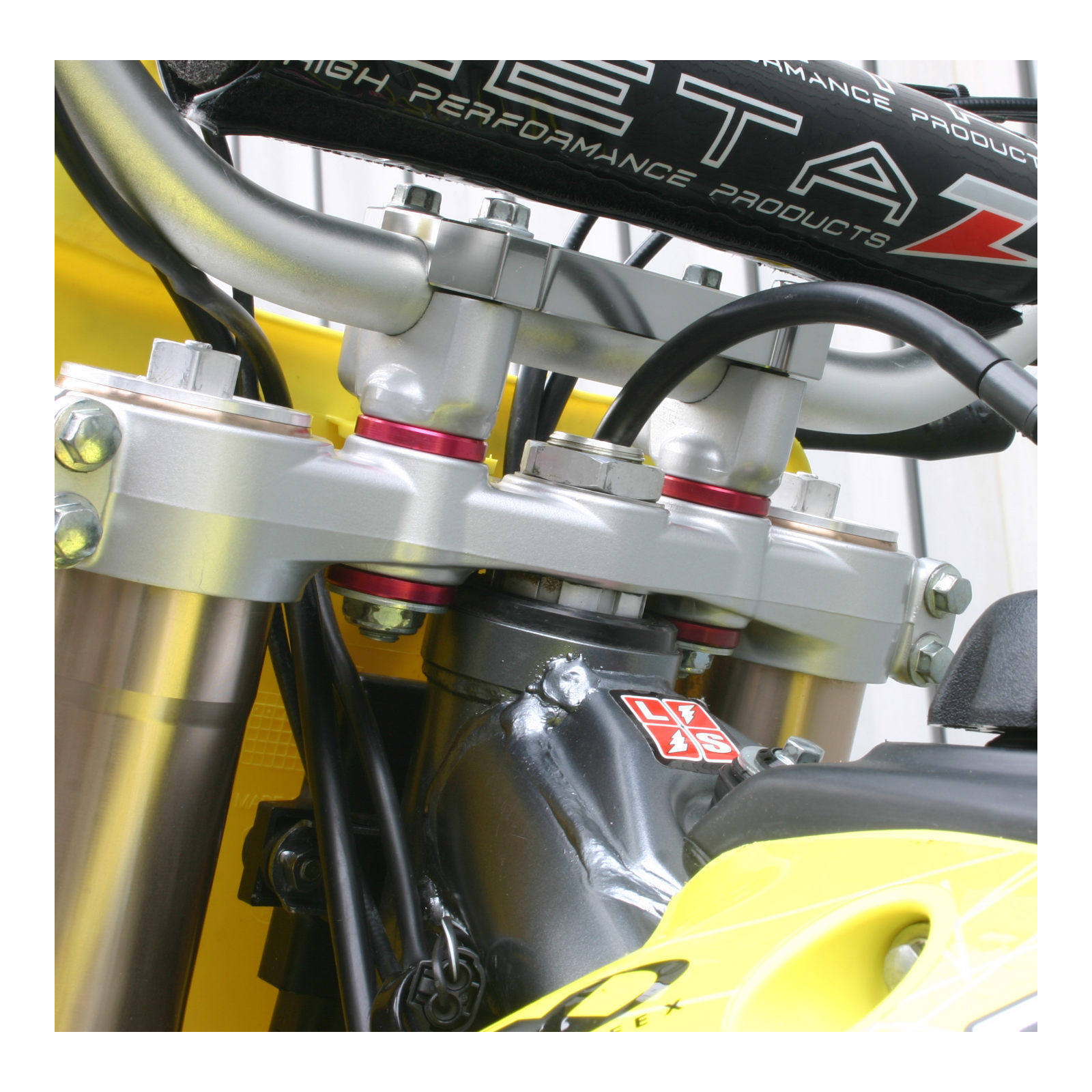 Zeta Rubber Killer - Red 4pcs Kawasaki KX, KX250F '04-, KX450F '11- - Image 3