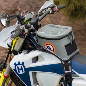 Giant Loop Fandago Tank Bag Grey - Image 7