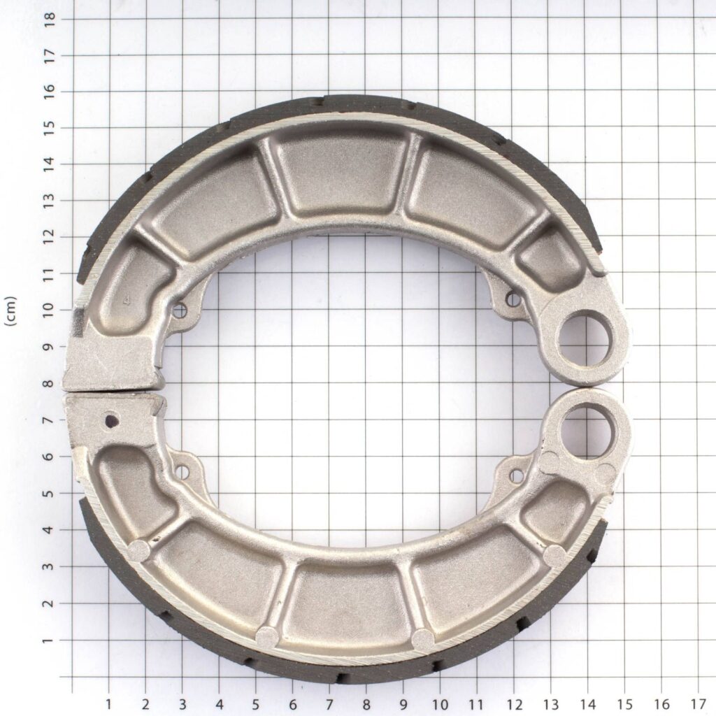 WHITES BRAKE SHOES WATER GROOVE 159.5 X 30MM