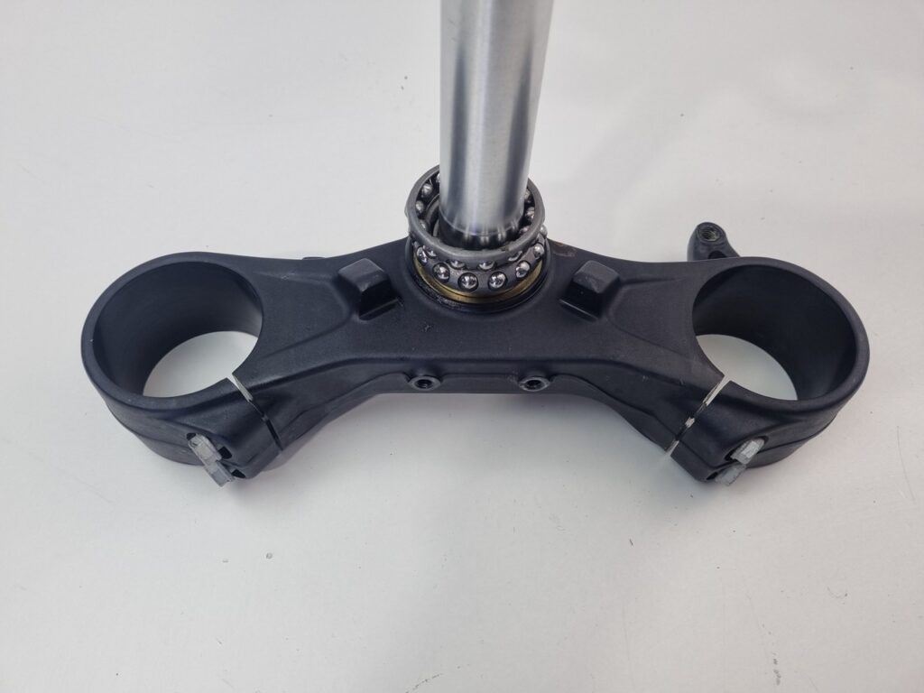 KTM Bottom triple clamp cmpl.