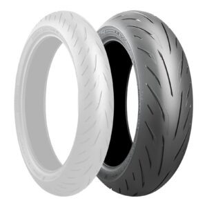 Bridgestone Battlax S22 140/70-17 Rear Tyre - Image 1