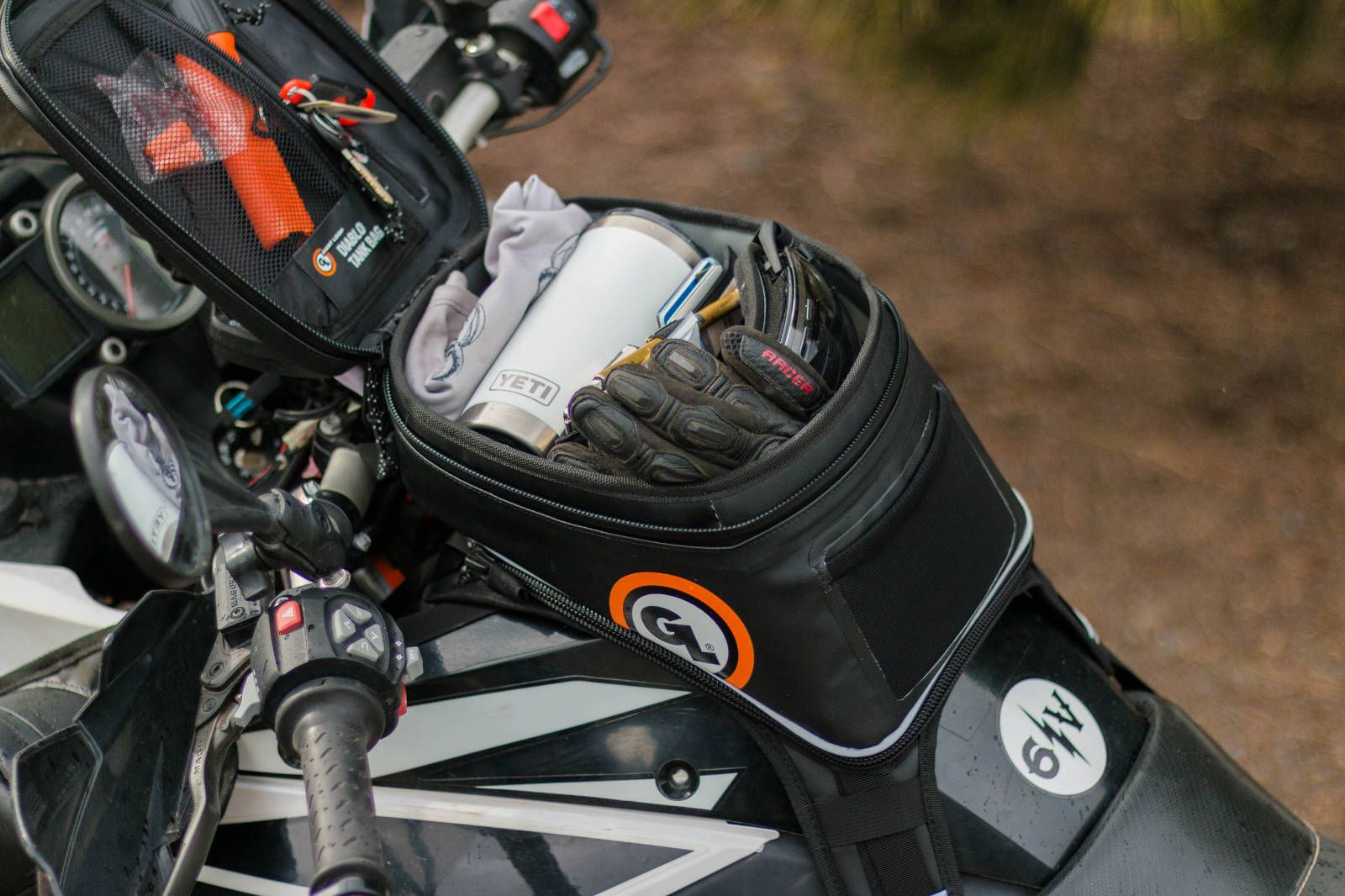 Giant Loop DIablo Tank Bag Black - Image 11