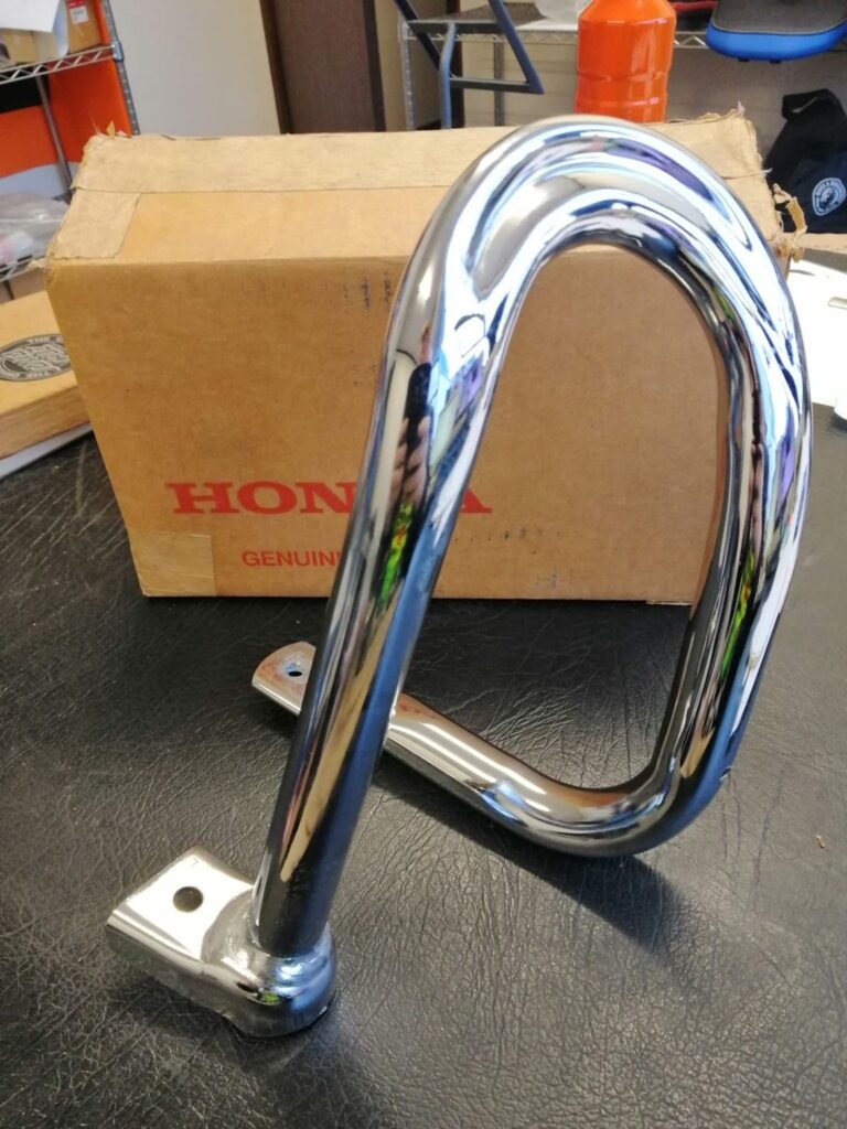 Honda Left Saddlebag Guide GL1500A