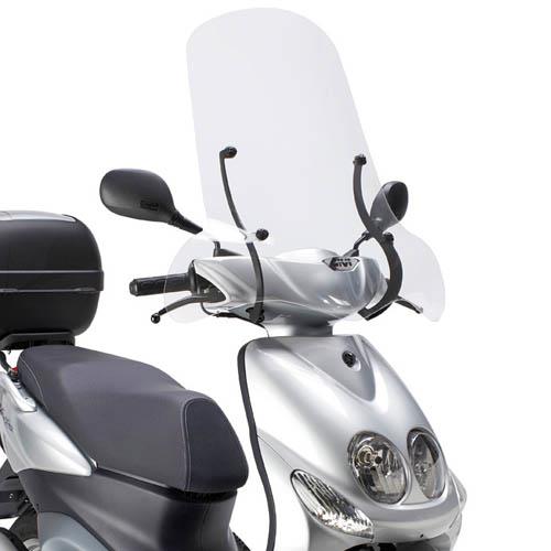 GIVI SCREEN PIAGGIO BEVERLY '03-'04 / KYMCO AGILITY 66x67cm (NEEDS KIT)