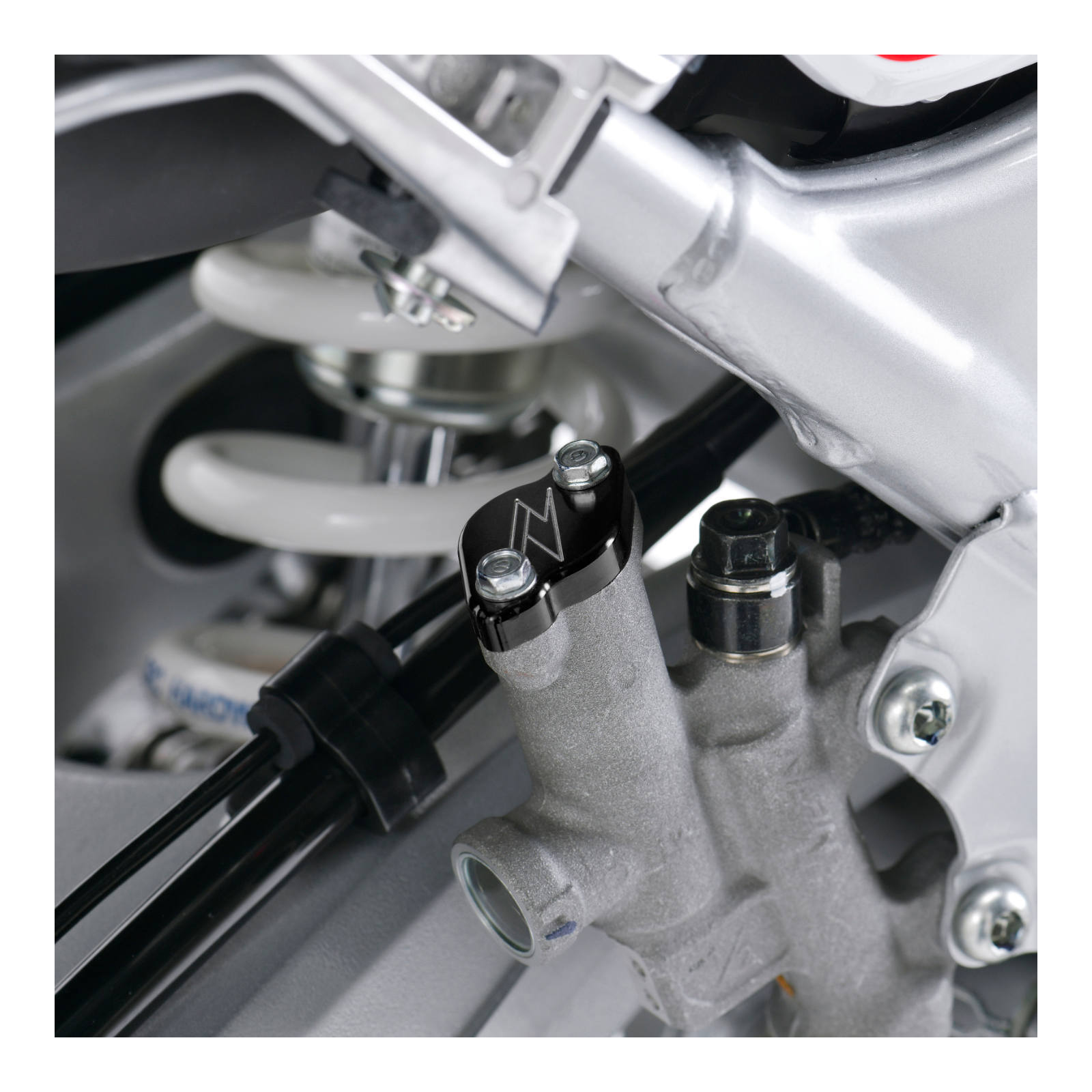 Zeta Rear Brake Reservoir Cover Yamaha YZ/YZF, WRF, WR250R/X - Image 2