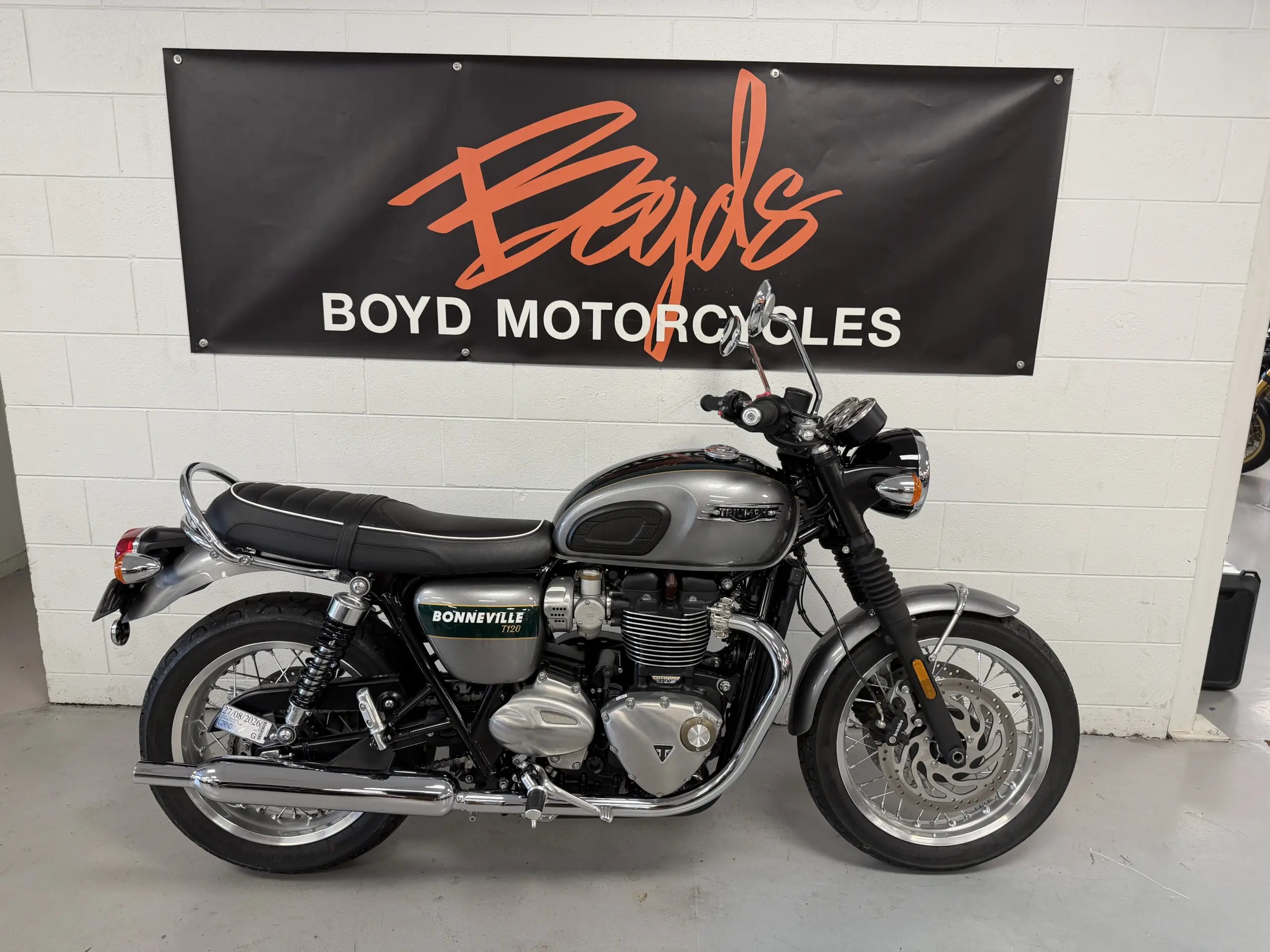 Triumph BONNEVILLE T120