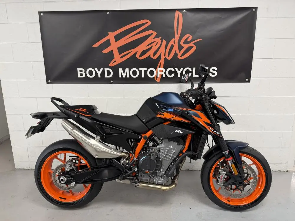 KTM 890DUKE R