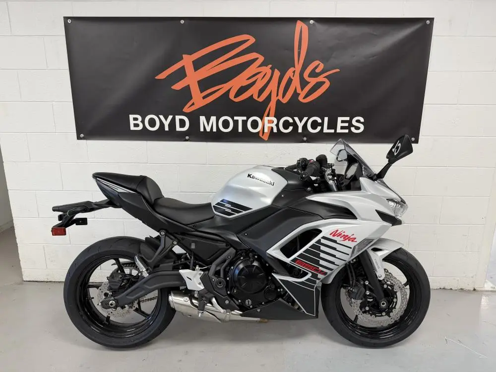 Kawasaki EXNINJA 650 (LAMS) 26