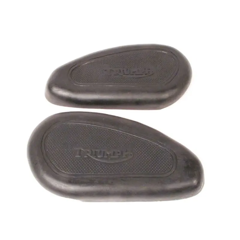 TRIUMPH RUBBER KNEE PAD SET 38-62 4GAL 63-65 6T T120